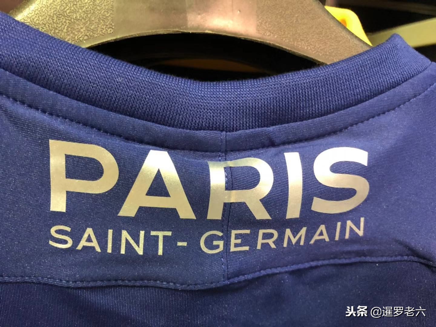 一个