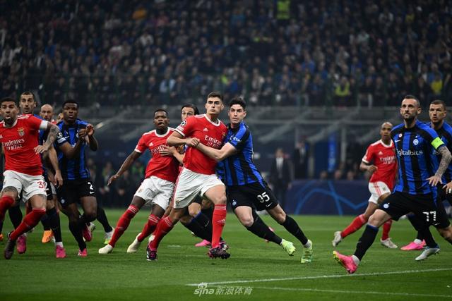 此举引起了 此举引起了