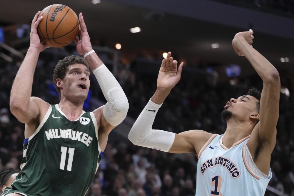 天津男排在 天津男排在